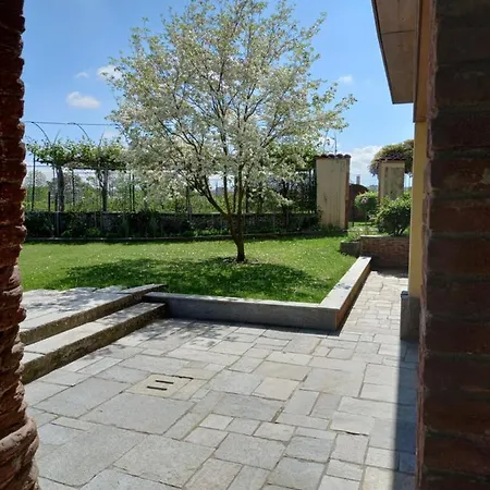 Cascina Tetto Del Priore * Cuneo